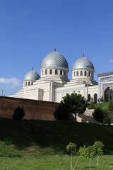 Fototapeta na wymiar Mosque in Uzbekistan