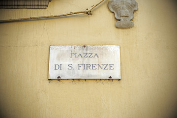 Street sign in Florence, Italy - Piazza di S. Firenze