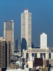 Fototapeta na wymiar 池袋の高層ビル街