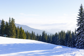 Fototapeta na wymiar fantastic Winter panorama of the Alps