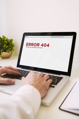 laptop hands laptop error 404