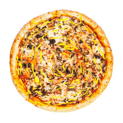 Delicious classic italian Pizza with spicy chicken, mushrooms and cheese.