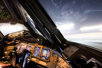 Airliner Cockpit 2