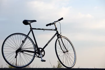 Tableaux ronds sur aluminium Vélo vintage bicycle with copyspace as background.