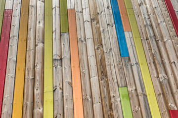 bois de bardage, revêtement mural décoratif 
