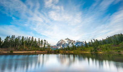 scenic view of mt Shuksan with reflection on the lake.