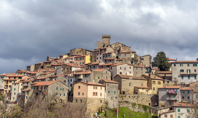 Fototapeta na wymiar panoramic view of the medieval town Arcidosso, tuscany, italy