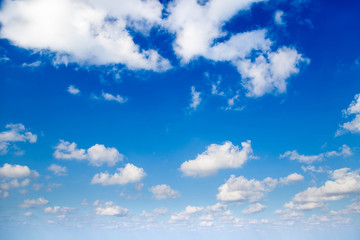 Fototapeta premium White clouds and blue sky.