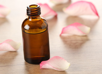 Essential roses oil for aromatherapy,pink roses petals