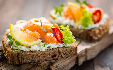 Smoked salmon sandwiches 