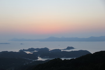 冷水岳から見る日没(長崎県)