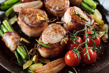 Schweinefilet in speckmantel (gourmet gericht)