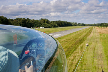 Start eines Segelflugzeuges an einer Seilwinde