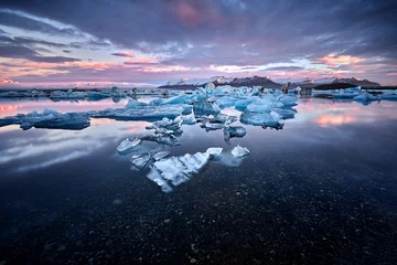 Door stickers Glaciers Iceland, Jokulsarlon lagoon, Beautiful cold landscape picture of icelandic glacier lagoon bay,