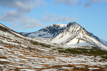 Mountain thaw in the spring
