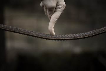 finger bends iron rod