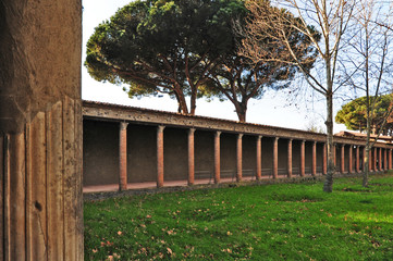 Pompei, rovine dell'antica palestra 