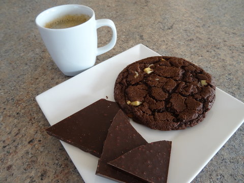 coffee with chocolate brownies
