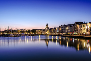 Fototapeta na wymiar Port de La Rochelle de nuit