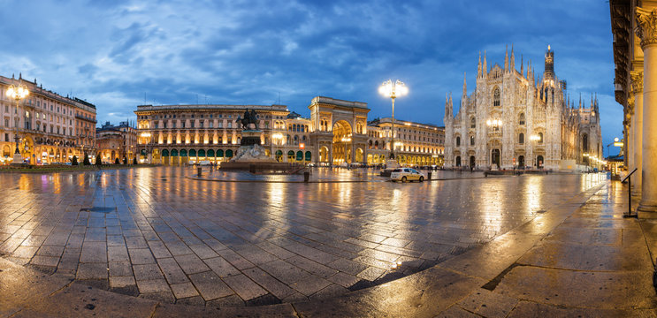 Twilight panoramic view of Cathedral, Vittorio Emanuele II Gallery and piazza del Duomo in Milan, Lombardia region, Italy.
