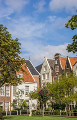 Fototapeta na wymiar Old houses at the historical Begijnhof in Amsterdam