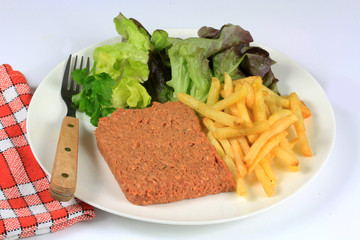 filet américain et frites 