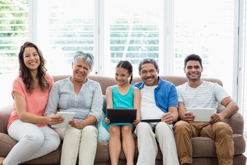 Multi-generation family using digital tablet 