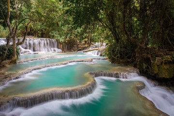 Obraz premium Beautiful natural pools at a waterfall