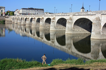 La Loire à Saumur en été, France