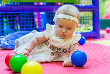 Obraz premium one of the babies playing in the nursery