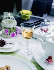 White wine in a glass.