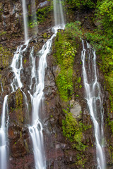 Gros plan sur cascade de Grand Galet, Langevin, île de la Réunion 