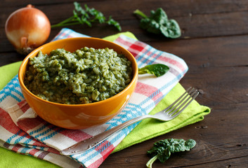 Risotto with spinach cream