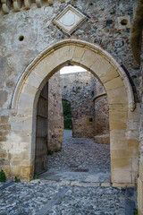 Fototapeta na wymiar Gate at Milazzo castle, Sicily