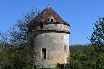Fototapeta na wymiar Château de la Garde Perroy 