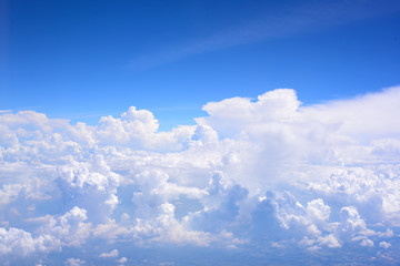 Fototapeta na wymiar beatiful sky and clouds