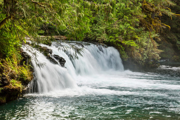 Fototapeta na wymiar Waterfall in Canada
