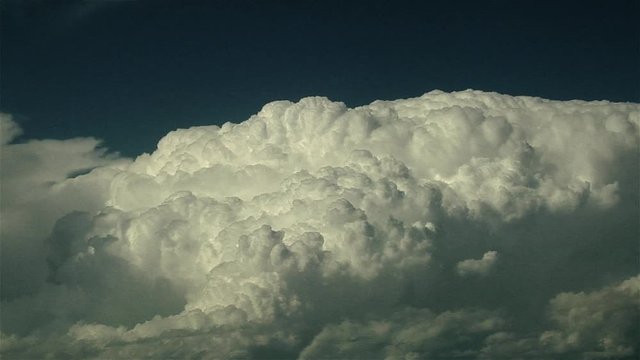 Updrafts in Growing Storm Pumping Air