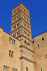 Fototapeta na wymiar Roma, la basilica dei Santi Giovanni e Paolo al Celio - il campanile