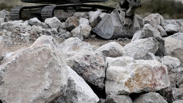 travail avec une pelleteuse