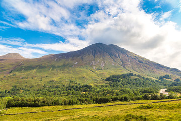 Fototapeta premium Summer in Scotland highlands, United Kingdom