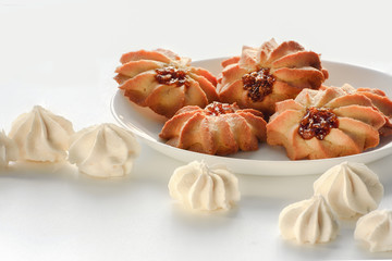 Cookies and meringue kurabe