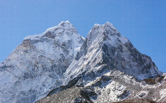 View of the Pokalde (5806 m) and Mehra Peak (5820 m) from the village of Dingboche in the valley Chhukhung - Nepal, Himalayas