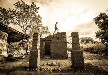 Earthen house  building