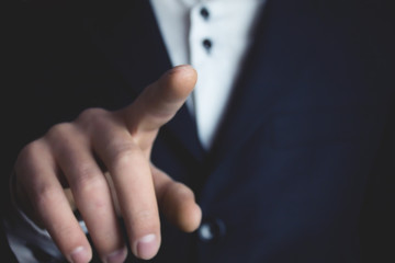 Obraz premium businessman pointing finger