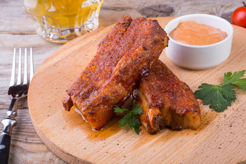 Cooked pork ribs
