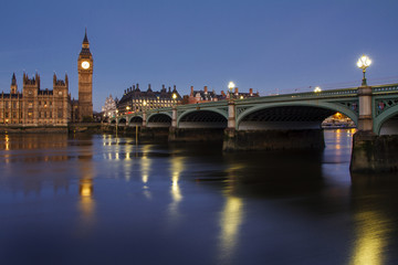 Big Ben, Palace of Westminster, Westminster bridge and thames ri