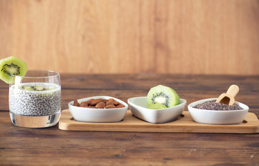 Chia seed pudding with kiwi