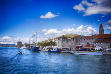 Fototapeta na wymiar Trogir waterfront