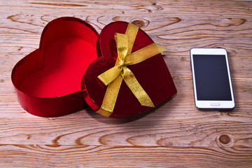 Gift box and cell phone